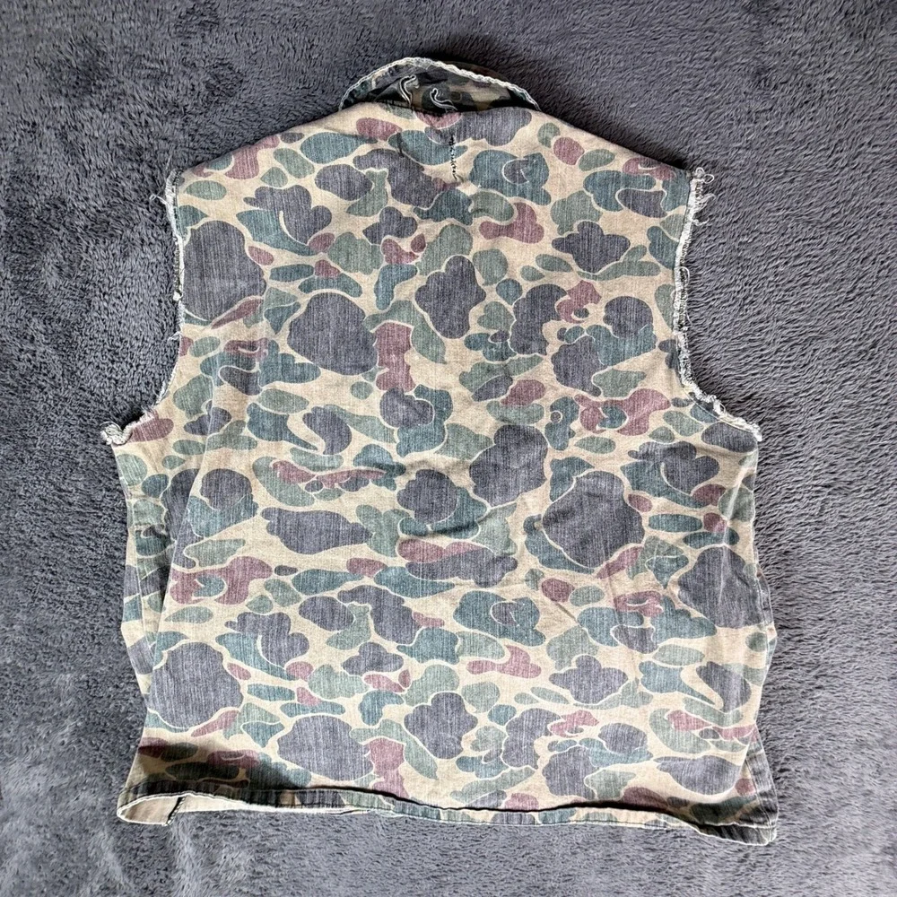 Vintage Military Button Up Shirt Mens XL Camo Good Cut Off Sleeveless Faded